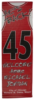 Michael Jordan “He’s Back” #45 1995 Chicago Bulls Street Banner